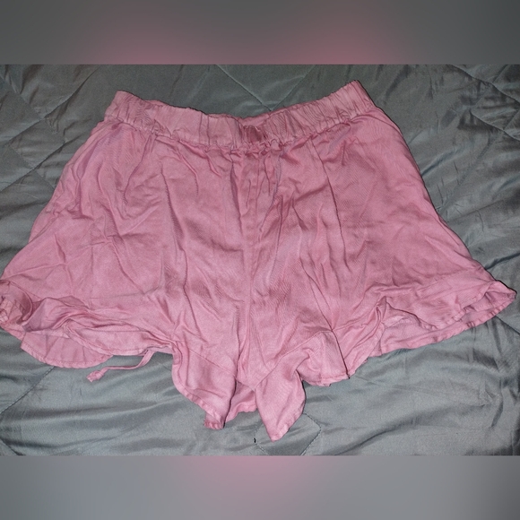 New White Birch Pink Ruched Mini Skort - Picture 4 of 4